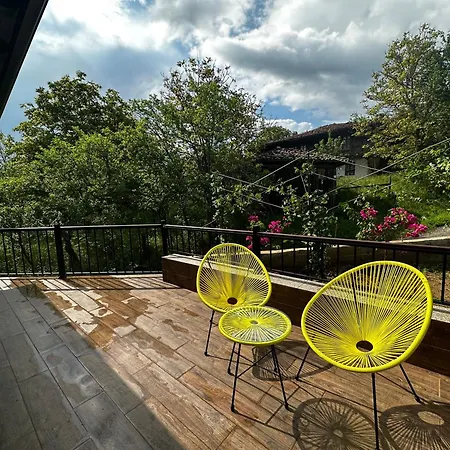 ,,горски полъх” Holiday home Zaychari